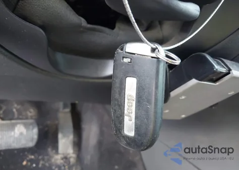 2017 Jeep Grand Cherokee Altitude 4X2 из США, поврежденный, VIN 1C4RJEAG8HC952932